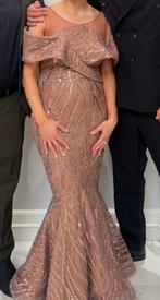 Elegante Avondjurk, Kleding | Dames, Jurken, Maat 38/40 (M), Beige, Ophalen of Verzenden, Zo goed als nieuw