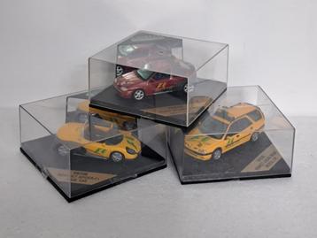 3 x Renault F1 safety car/ medical car 1/43 Vitesse uniek beschikbaar voor biedingen