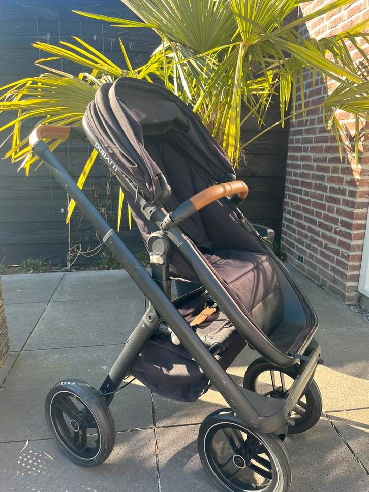 Dubatti One kinderwagen 2-in-1, Kinderen en Baby's, Buggy's, Gebruikt, Overige merken, Regenhoes, Verstelbare rugleuning, Voetenzak