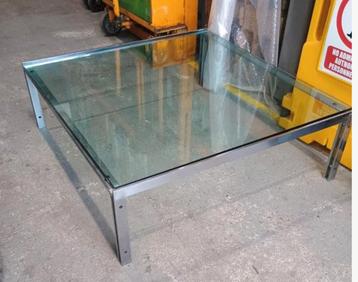 Metaform M1 salontafel beschikbaar voor biedingen