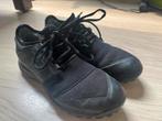 Hele goeie hockey schoenen maat 36,5, Ophalen of Verzenden, Zo goed als nieuw, Schoenen