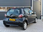 Toyota AYGO 1.0-12V NOW 5-DEURS * APK 08-2025 * AIRCO ELEKTR, Auto's, Euro 5, Gebruikt, 4 stoelen, Bedrijf