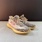 Yeezy Boost 350 V2 Zebra maat 41 1/3, Kleding | Heren, Schoenen, Ophalen of Verzenden, Gedragen, Wit