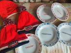 2 Unox mutsen, Oranje badmuts Vintage en 5 stamppot borden, Ophalen of Verzenden, Zo goed als nieuw, Sjaal