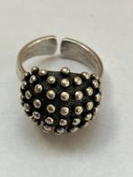 Zilveren Sputnik ring, Ophalen of Verzenden, Zo goed als nieuw, 17 tot 18, Dame
