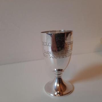 Vintage prijzenbeker trofee 1951 Het Wapen van Rhenen beschikbaar voor biedingen
