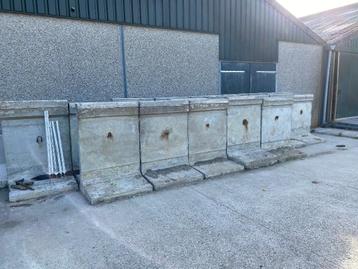 betonnen keerwanden beschikbaar voor biedingen