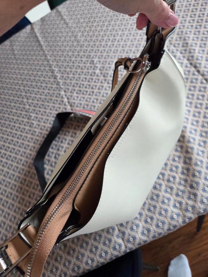 Parfois Tas - Stijlvol en Praktisch!, Sieraden, Tassen en Uiterlijk, Tassen | Damestassen, Zo goed als nieuw, Handtas, Beige, Ophalen of Verzenden
