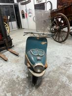 Jawa La Bohème scooter - Oldtimer project, Fietsen en Brommers, Brommers | Oldtimers, Ophalen of Verzenden, 1720 cc, Overige merken