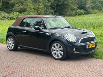 Mini Cooper S Cabrio...zwart met. en bruin leder. beschikbaar voor biedingen