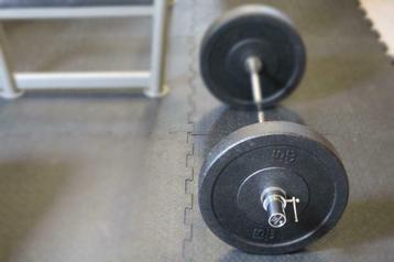 fitnessvloer sportvloer fitnessmatten sportmat rubbervloer beschikbaar voor biedingen