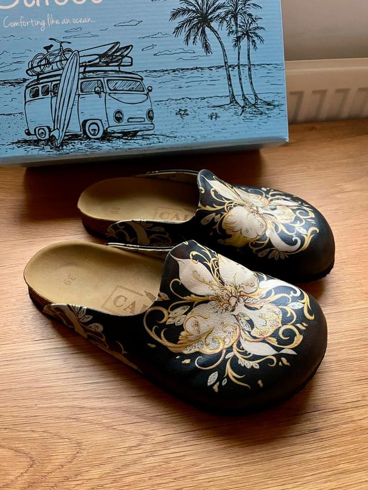 Calceo slippers of muilen mt 39 nieuw!, Kleding | Dames, Schoenen, Nieuw, Sandalen of Muiltjes, Zwart, Ophalen of Verzenden