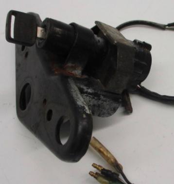 IK ZOEK Honda nsr 50 contact slot type 2 beschikbaar voor biedingen