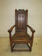 Antieke eiken armstoel