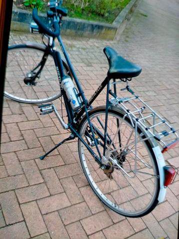 Damesfiets met versnellingen  beschikbaar voor biedingen