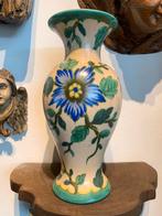 Plateel aardewerk gouda vaas keramiek 1920 art deco, Antiek en Kunst, Antiek | Keramiek en Aardewerk, Ophalen of Verzenden