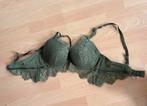 Hunkemöller BH Groen Kant, Kleding | Dames, Ondergoed en Lingerie, Ophalen of Verzenden, Groen, BH