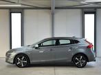 Volvo V40 2.0 T4 Business Sport R-Design 191pk | Trekhaak |, Voorwielaandrijving, Gebruikt, Bedrijf, Handgeschakeld