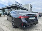 BMW i5 eDrive40 M Sport Edition 84 kWh Pano-Dak | Trekhaak |, Auto's, BMW, Automaat, Achterwielaandrijving, Gebruikt, Sedan
