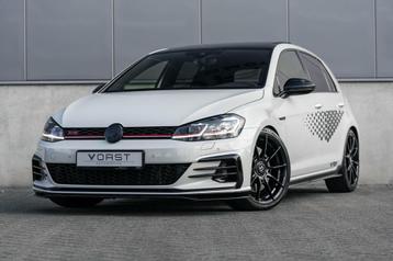 Volkswagen Golf 2.0 TSI GTI TCR Pano Dsg Akrapovic Parelmoer beschikbaar voor biedingen