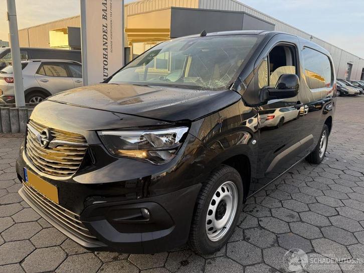 Opel Combo 1.5D L2H1 (bj 2023), Auto diversen, Schadeauto's, Opel, Handgeschakeld, Diesel, Overige carrosserieën, Zwart