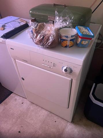 Gratis. Droger (condens), koelkast en vriezer