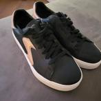 Skechers dames schoenen maat 38 (valt groot), Ophalen of Verzenden, Zo goed als nieuw, Zwart, Sneakers of Gympen