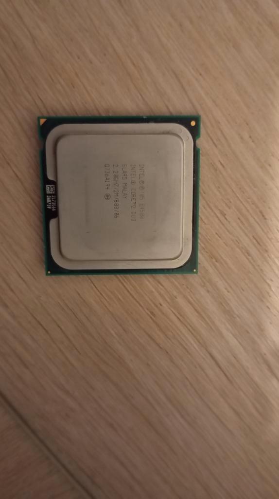 Intel Core 2 Duo E4500 2.2GHz LGA775 CPU, Computers en Software, Processors, Zo goed als nieuw, 2-core, 2 tot 3 Ghz, Ophalen of Verzenden