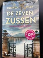 De zeven zussen - Lucinda Riley, Ophalen of Verzenden, Nieuw, Nederland