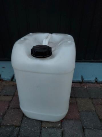 Jerrycan  beschikbaar voor biedingen