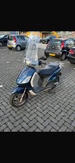 Piaggio Fly, Fietsen en Brommers, Snorfietsen en Snorscooters, Ophalen, Zo goed als nieuw, Benzine, Piaggio
