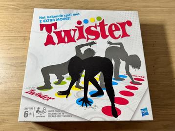 Twister | Hasbro beschikbaar voor biedingen