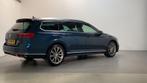 Volkswagen Passat Variant 1.5 TSI Elegance Business R R-Line, 730 kg, 4 cilinders, Blauw, Alcantara