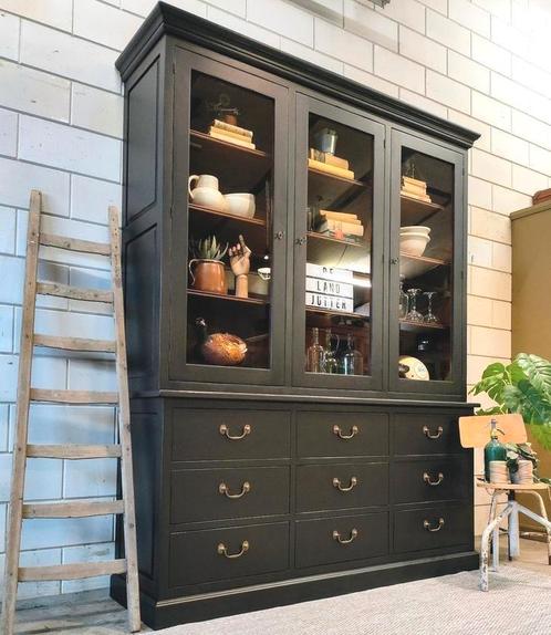 Vintage/Brocante zwarte winkelkast, Landelijke buffetkast🖤, Huis en Inrichting, Kasten | Buffetkasten, Zo goed als nieuw, 200 cm of meer