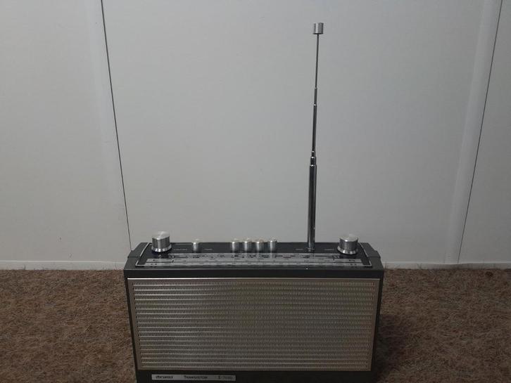 Mooie zeldzame vintage BRUNS radio met veel chroom, Audio, Tv en Foto, Radio's, Zo goed als nieuw, Verzenden