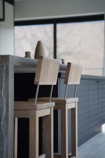 Barkrukken beschikbaar voor biedingen