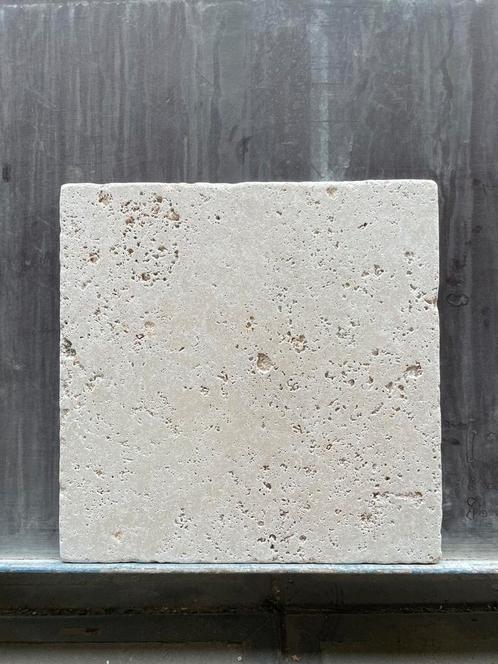 Tegels | Licht beige travertin | Natuursteen, Doe-het-zelf en Verbouw, Tegels, Nieuw, Vloertegels, Marmer, 20 tot 40 cm, 20 tot 40 cm