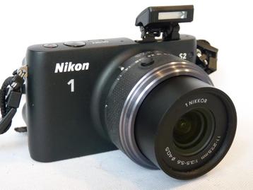 Nikon 1 S2 (black), Nikkor 11-27,5mm lens,  14mp beschikbaar voor biedingen