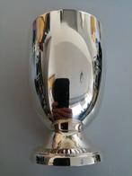 Strak vormgegeven verzilverde retro/vintage beker. Kadotip, Antiek en Kunst, Ophalen of Verzenden, Zilver
