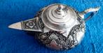 Antieke zilveren 800  (390,7 gram) trekpot Djocja ca.1920, Antiek en Kunst, Ophalen of Verzenden, Zilver