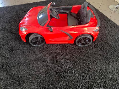 Robuuste Corvette elektrische auto met afstandsbediening, Kinderen en Baby's, Speelgoed | Buiten | Accuvoertuigen, Zo goed als nieuw