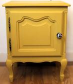 1 Geel nachtkastje, kastje "Witte Tijger, brocant, Queen Ann, Huis en Inrichting, Slaapkamer | Nachtkastjes, Ophalen of Verzenden