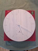 Radiografische Wandklok Marmerlook - Nieuw in Doos, Ophalen of Verzenden, Nieuw, Analoog, Wandklok