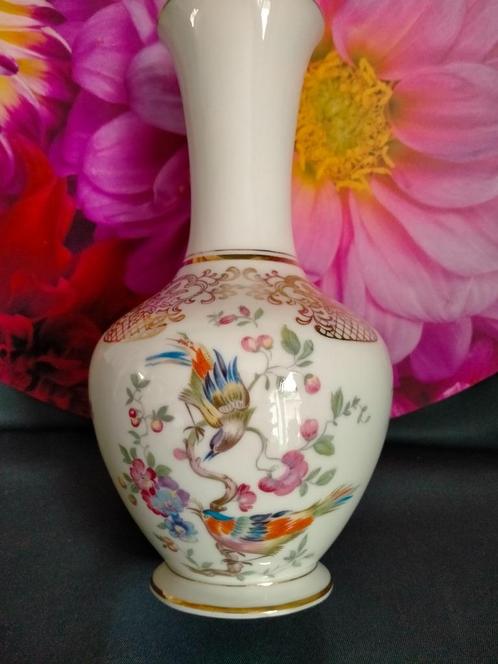 Prachtige porseleinen vaas, wit/goudkleurig, vogels bloemen, Huis en Inrichting, Woonaccessoires | Vazen, Zo goed als nieuw, Overige kleuren