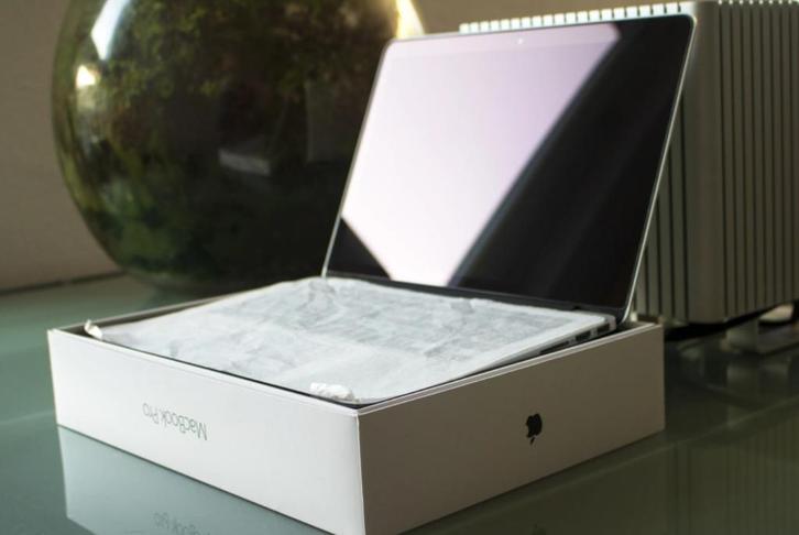 Apple MacBook Pro 15 inch Retina 512GB SSD 16GB Quad Core i7, Computers en Software, Apple Macbooks, Zo goed als nieuw, MacBook Pro