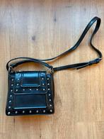 Kleine zwarte tas met studs, Ophalen of Verzenden, Zo goed als nieuw, Zwart, Schoudertasje