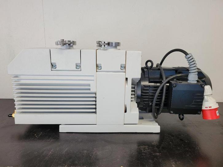 Leybold D65B vacuumpomp, Doe-het-zelf en Verbouw, Gereedschap | Overige machines, Zo goed als nieuw, Ophalen