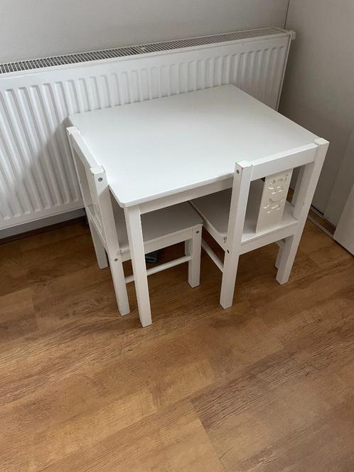 Ikea Sundvik kinderzithoek, Kinderen en Baby's, Kinderkamer | Tafels en Stoelen, Gebruikt, Tafel(s) en Stoel(en), Ophalen