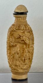 Chinees antiek handgesneden snuif flesje snuff bottle, Ophalen of Verzenden