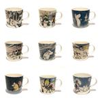 Set van 9 Moomin mokken - winterserie, Huis en Inrichting, Keuken | Servies, Ophalen of Verzenden, Zo goed als nieuw, Overige stijlen